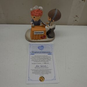 Precious Moments "Vitameatavegamin To Great Friendship" Figurine I Love Lucy COA
